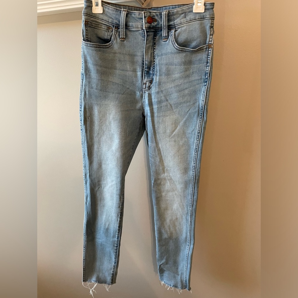 Madewell Curvy Roadtripper size 26 raw hem